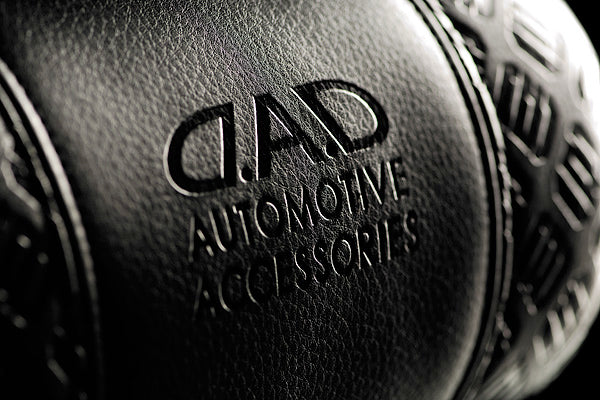 D.A.D Monogram 壓花 頸枕