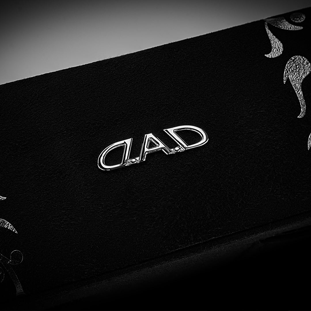 D.A.D 銀色唐草紋紙巾盒