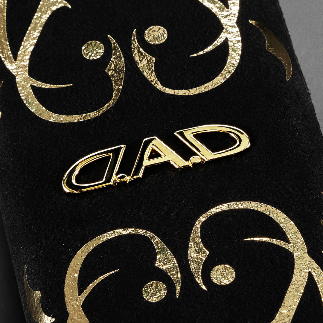 D.A.D 金色唐草紋安全帶護套