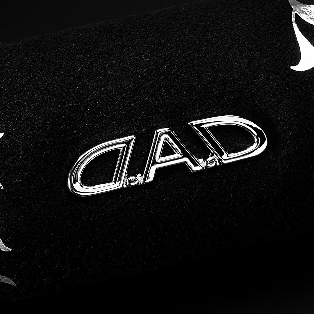 D.A.D 銀色唐草紋扶手護套