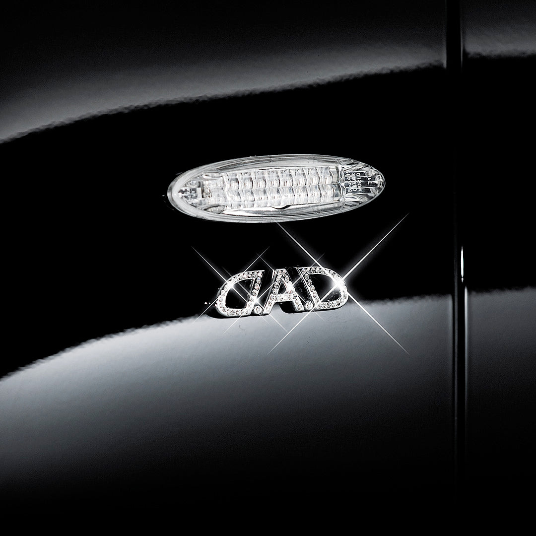 D.A.D 水晶徽章 - Swarovski Crystals